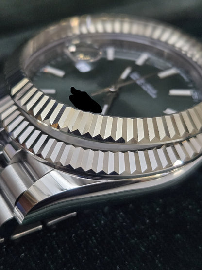 DD40 Bezel
